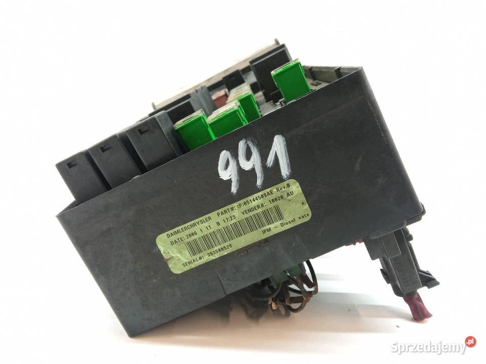 SKRZYNKA BEZPIECZNIKÓW P05144509AE 28 D 149 sprzedam