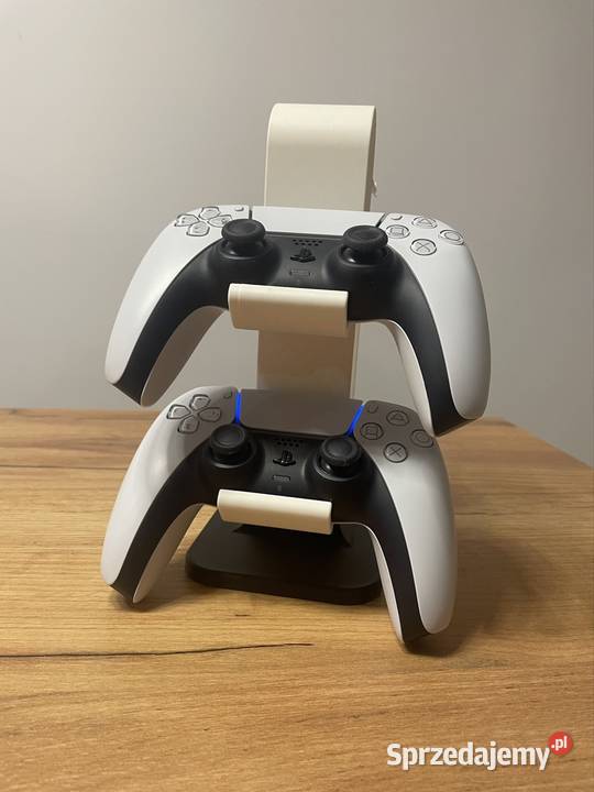 Stojak na pady 5 i słuchawki Wola Rokszycka