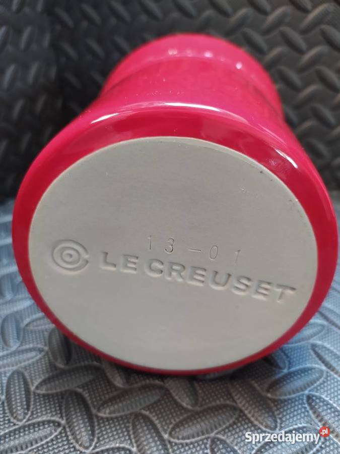 Le Creuset czerwony pojemnik słoik z kamionki do Radlna