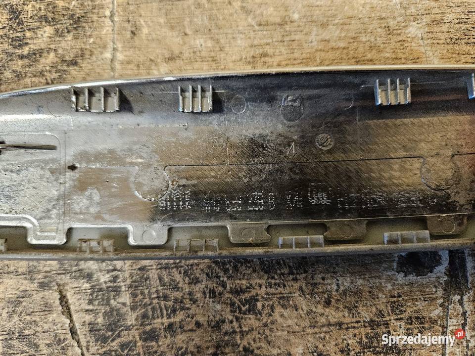 AUDI A6 C6 A3 8P NAKŁADKA KLAMKI 4F0839238B Międzychód sprzedam