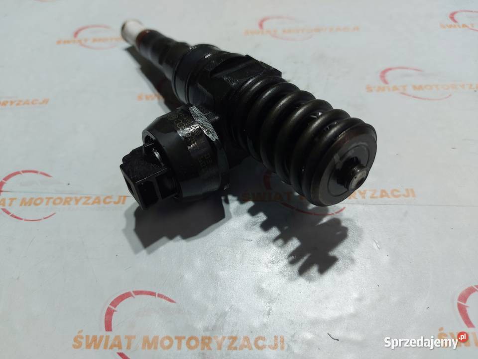 VW Touareg 50 TDI V10 AYH 313 195 wtryskiwacz osobowe
