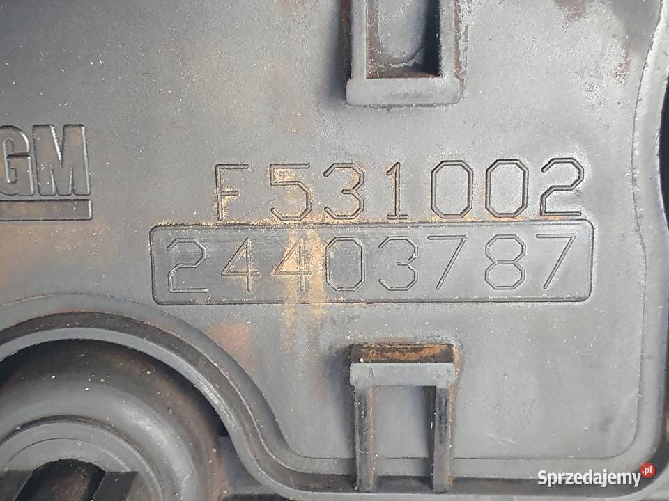 POKRYWA ZAWORÓW Opel Corsa C 12 16V 24403787 Chełm sprzedam