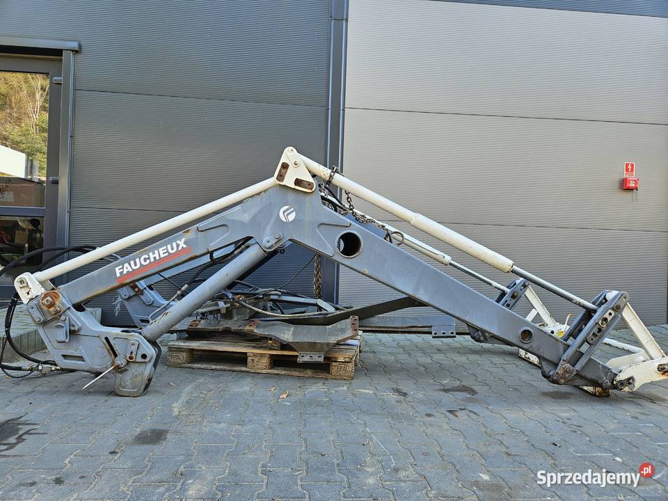 Ladowacz czolowy Faucheux F1 Claas Ares 557 4