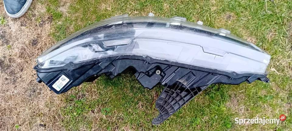 Lampa przednia lewa Mstang Mache 2020 r Motoryzacja Zbiersk sprzedam
