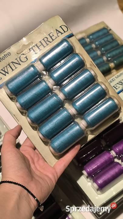 Zestaw nici do szycia 4x10 sztuk Produkcja