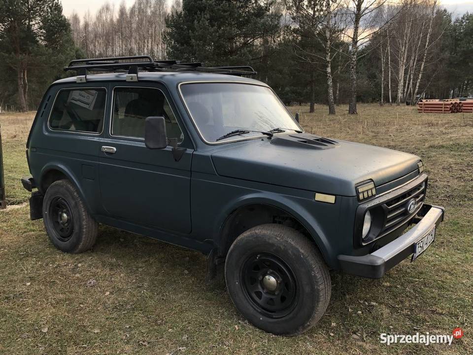 Lada Niva 17 Benzyna 4x4 2009 70 Skarżysko-Kamienna
