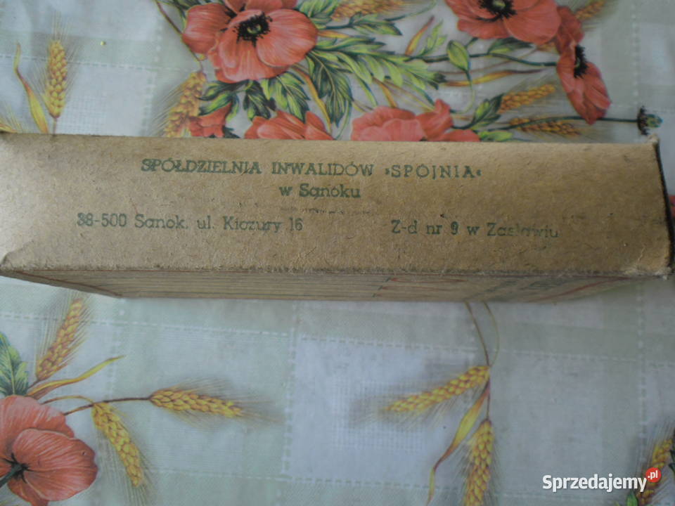 Sprzedam świece stołowe parafinowe PRL Zwoleń