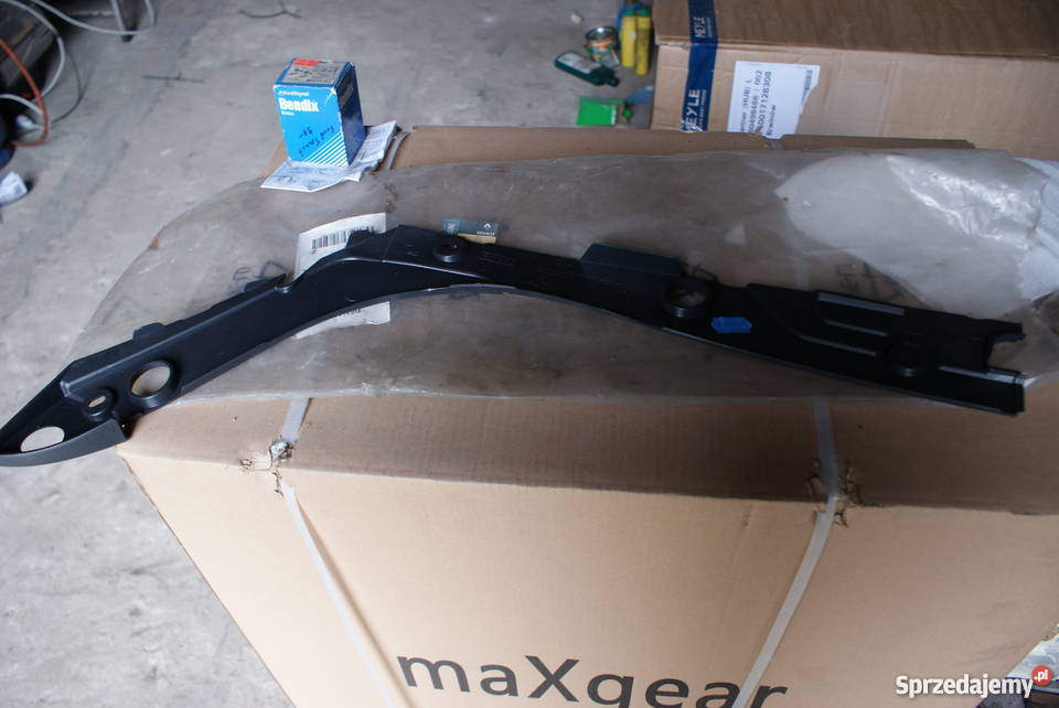 RENAULT SCENIC II OSŁONA PASA PRAWA 8200187674 Białobrzegi