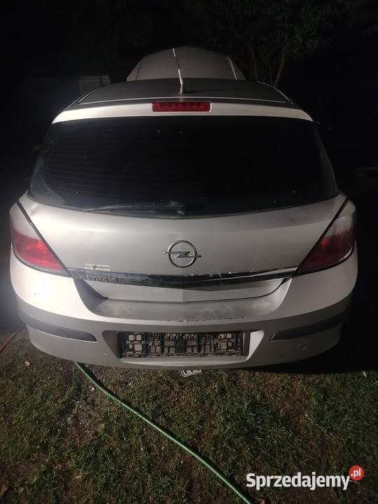 Opel Astra h cała na części do naprawy możliwa zamiana