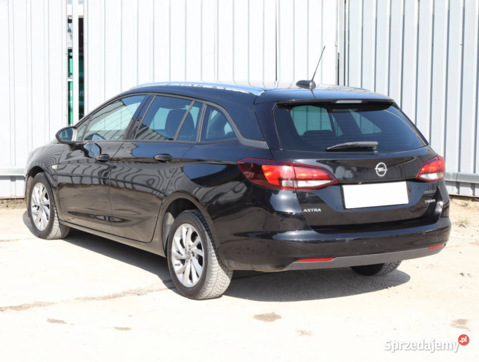 Opel Astra 14 T Piaseczno
