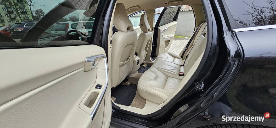 Volvo XC60 24 D5 Summum 205 Włocławek