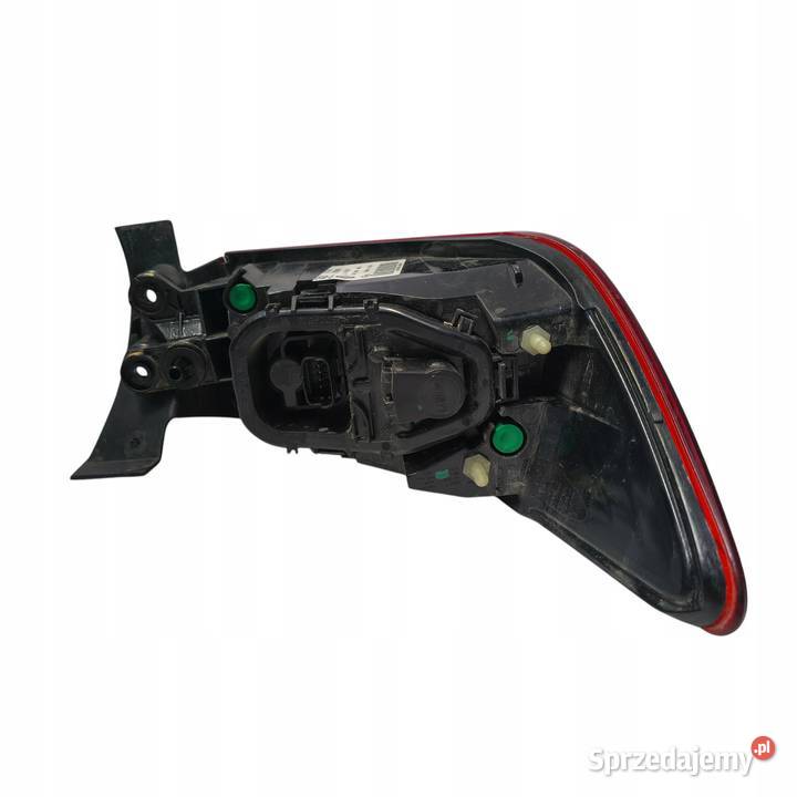 LAMPA PRAWA Renault Clio IV HTB 20122016 tylna