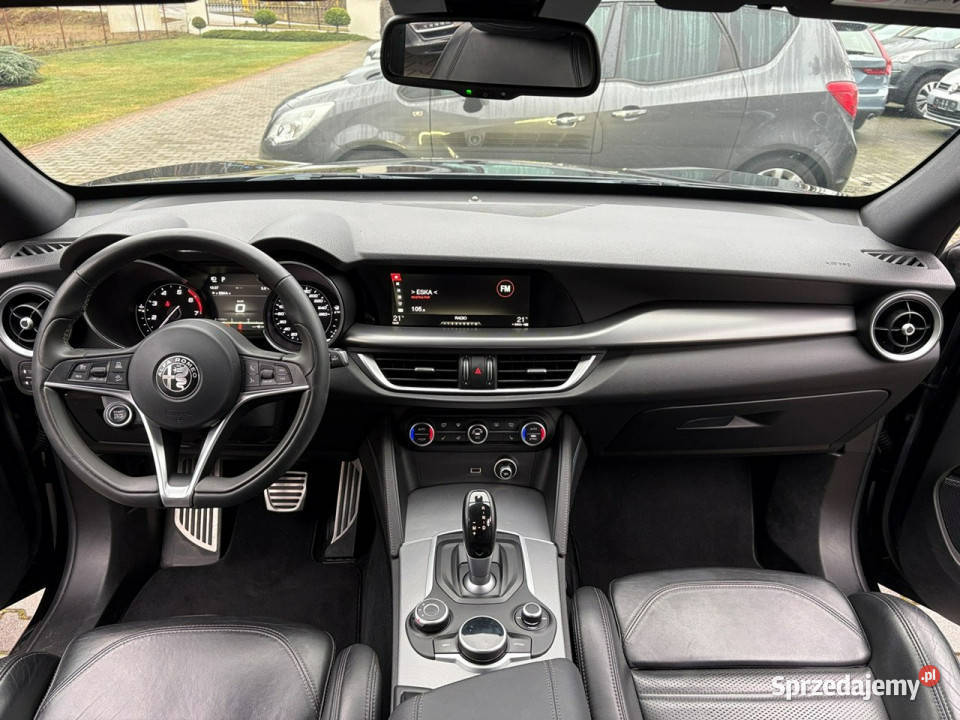 Alfa Romeo Stelvio 20 200 Automat 4x4 Xenony aluminiowe felgi Lipówki