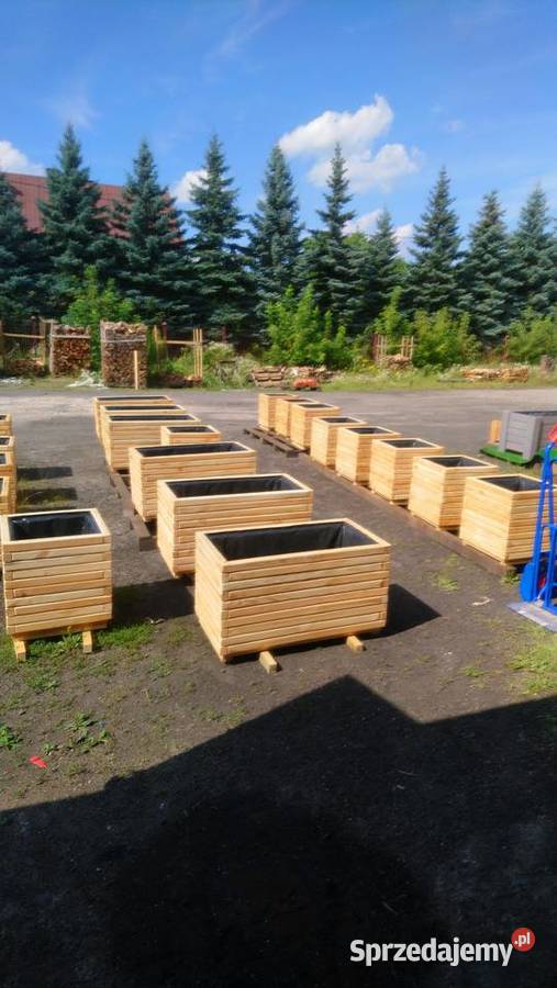 Doniczka drewniane z kantówki 50x50x50 producent Józefów