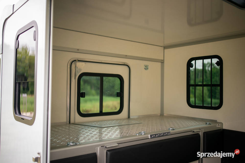 Nissan NV400 KONIOWÓZ Samochód do przewozu koni Rokietnica