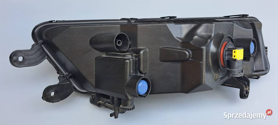 Lampa Przeciwmgielna Prawa Skoda Octavia III FL osobowe Mielęcin sprzedam