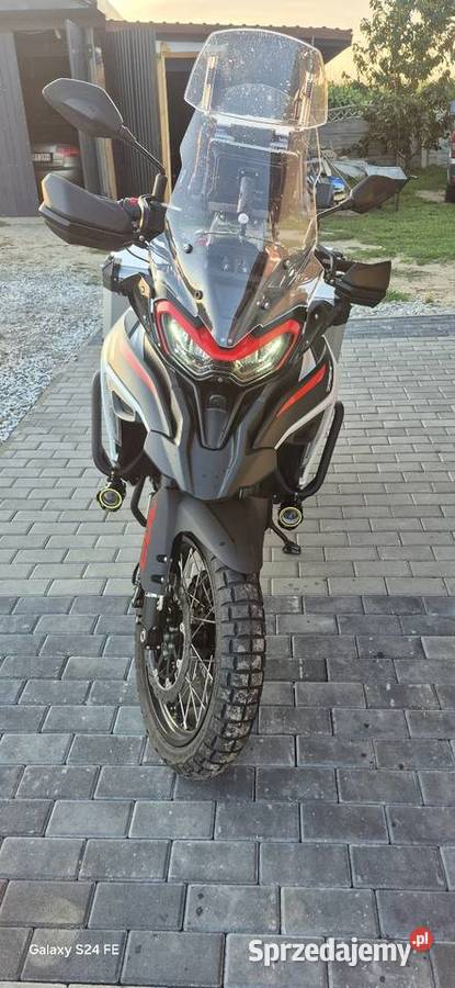 Prawie nowy benelli trk 702x sprzedam