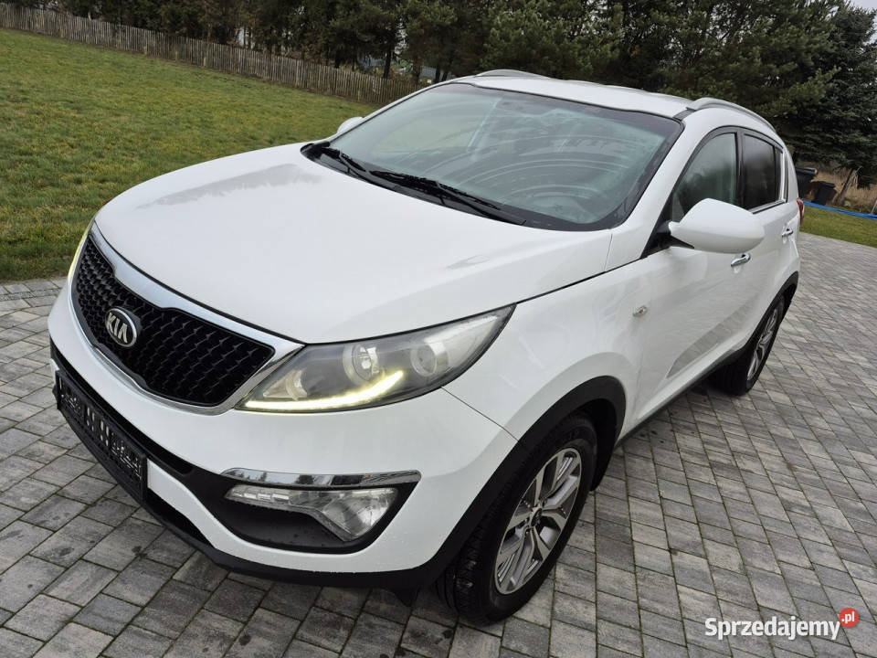 Kia Sportage 16 benzyna kamera Biała Perła III relingi dachowe lubelskie