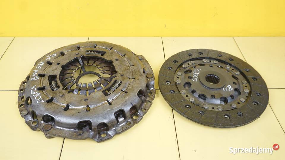 BMW E87 E90 X1 X3 20 D 10r 143 N47D20C sprzeglo Suków