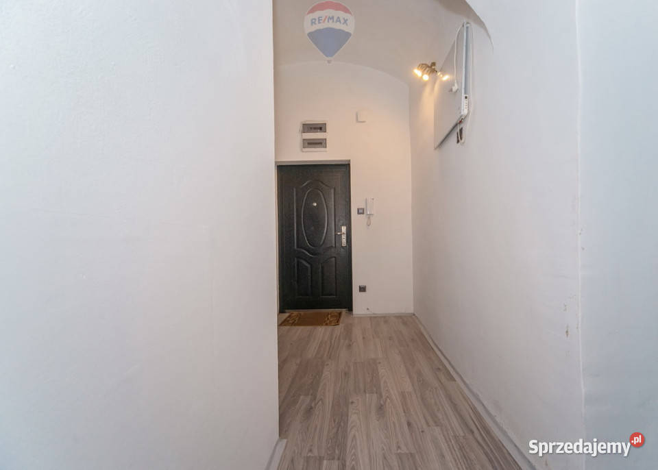 Kawalerka w centrum BielskoBiała remoncie Liczba pokoi 2 Sprzedaż Bielsko-Biała sprzedam
