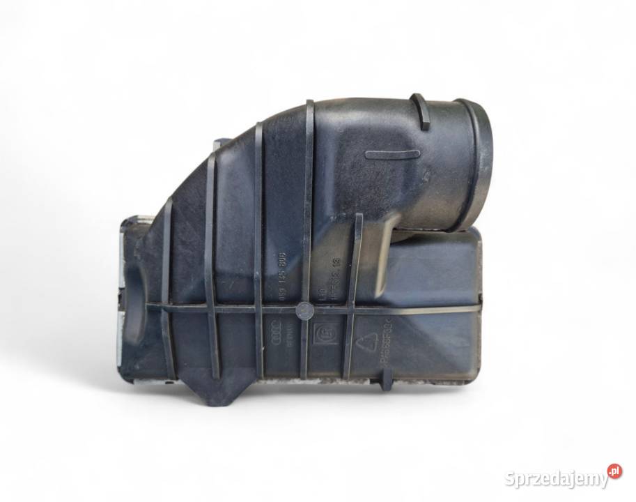 CHŁODNICA POWIETRZA INTERCOOLER PRAWA PASSAT B5 Działoszyce sprzedam