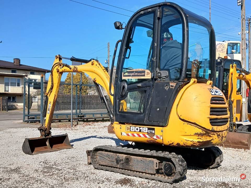 JCB 8018CTS JCB 8018 Mini koparka JCB 8018 z Koparko ładowarki Złoczew
