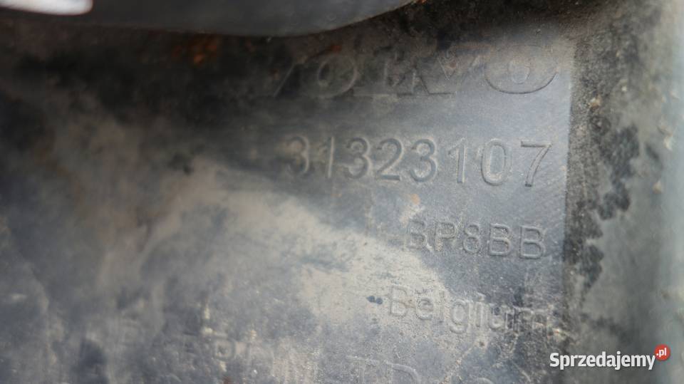 ZDERZAK TYL DOKLADKA SPOILER VOLVO XC40 12 Ruda Śląska sprzedam