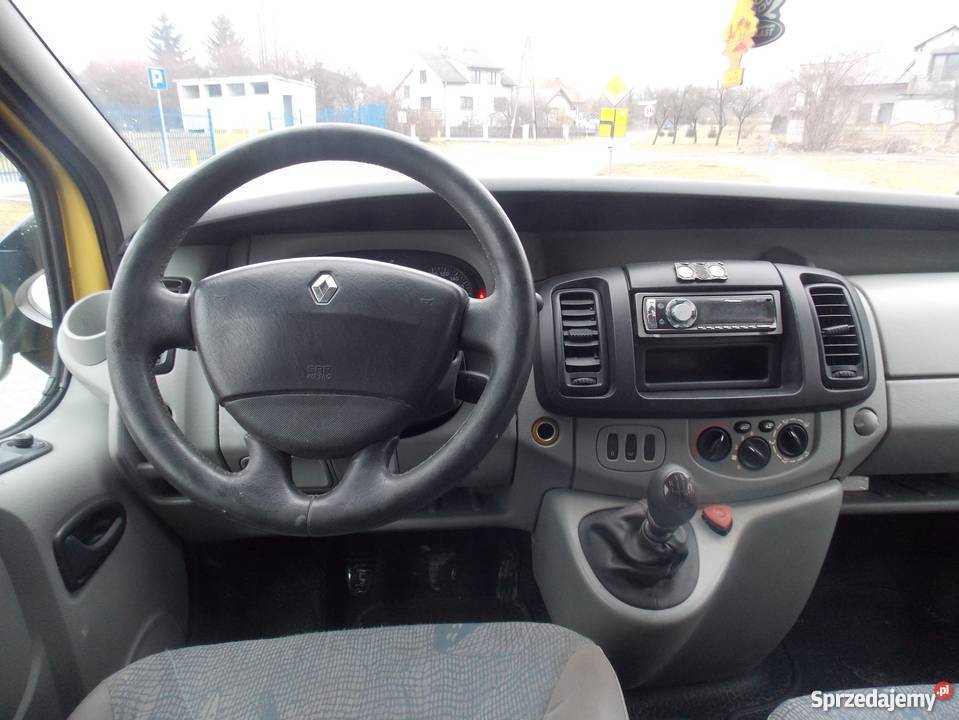 Renault Trafic 2003 Klimatyzacja Hak 6biegów 5os autoalarm Renault Poniatowa