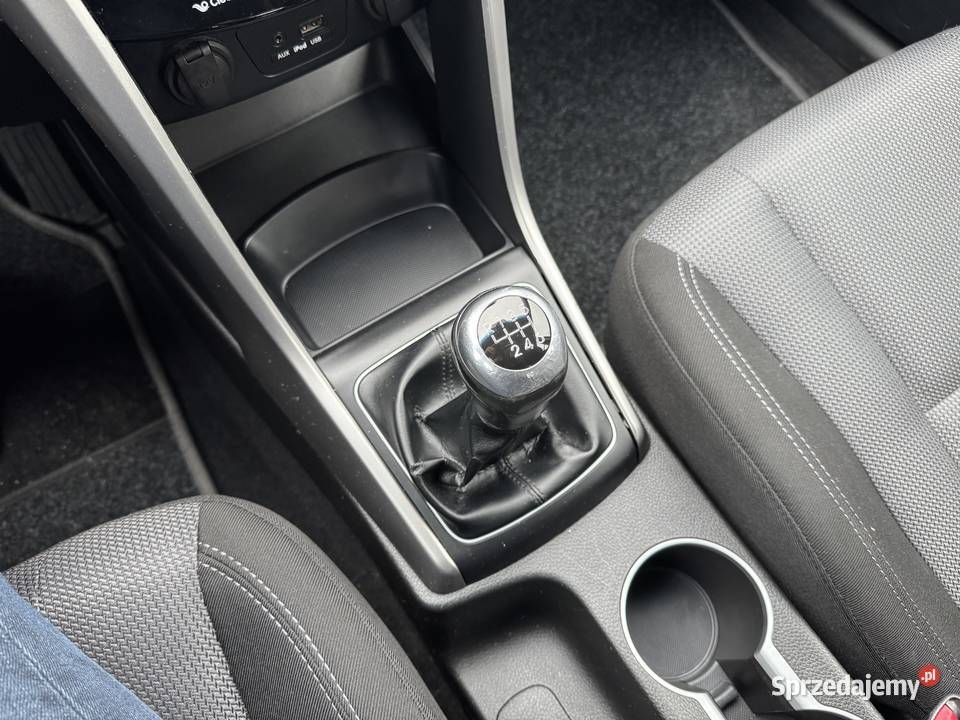 Hyundai i30 14 BENZYNA Klimatronik Ledy garażowany Konin