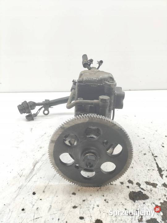 POMPA WTRYSKOWA 0460404974 27 TD Nissan Terrano