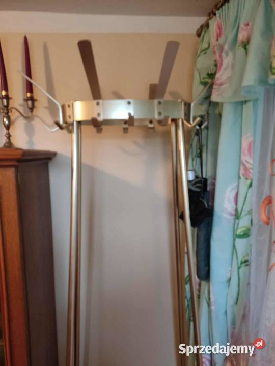 olbrzymi wieszak na ubrania lubuskie