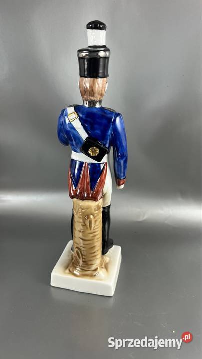 Porcelanowa figurka żołnierza Porcelana i szkło Zielona Góra sprzedam