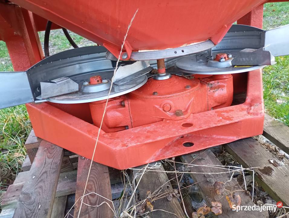 Rozsiewacz rauch zsb 900 nadstawka Rozsiewacze nawozów podkarpackie Łańcut