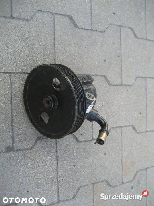 volvo v40 s40 9699r 18benzyna pompa wspomagania Rakoniewice sprzedam