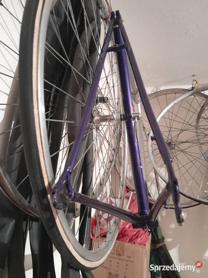 Rama do roweru szosowego z widelcem niklowanym Modlna