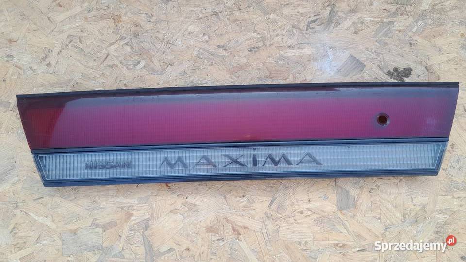 Nissan Maxima blenda klapy bagażnika