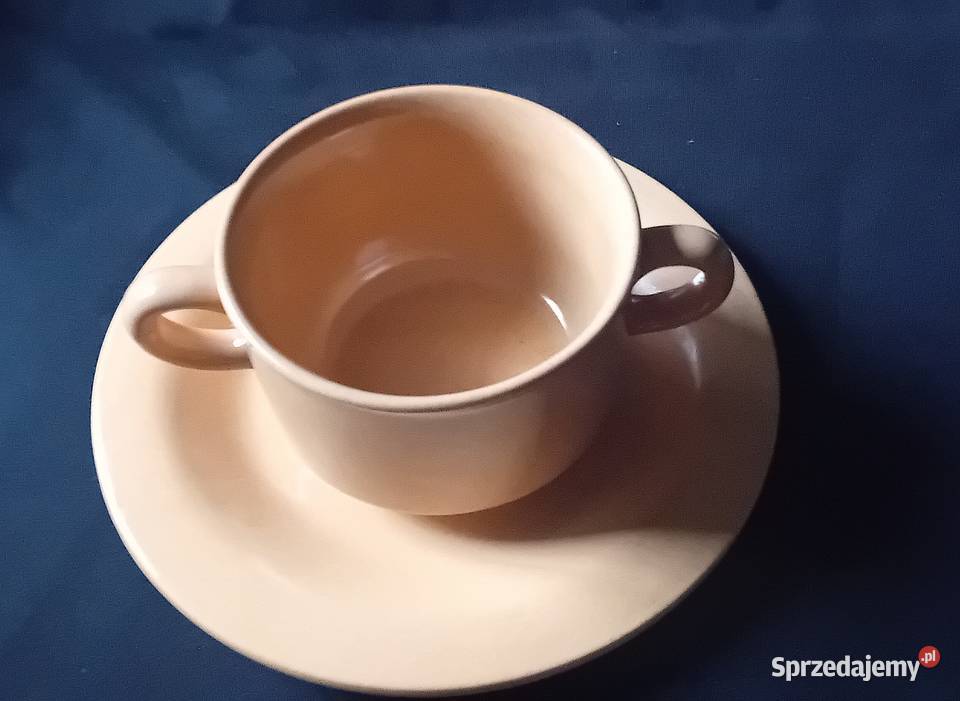 Bulionówka z podstawkiem Bolesławiec sygnatura z wielkopolskie Koźminek