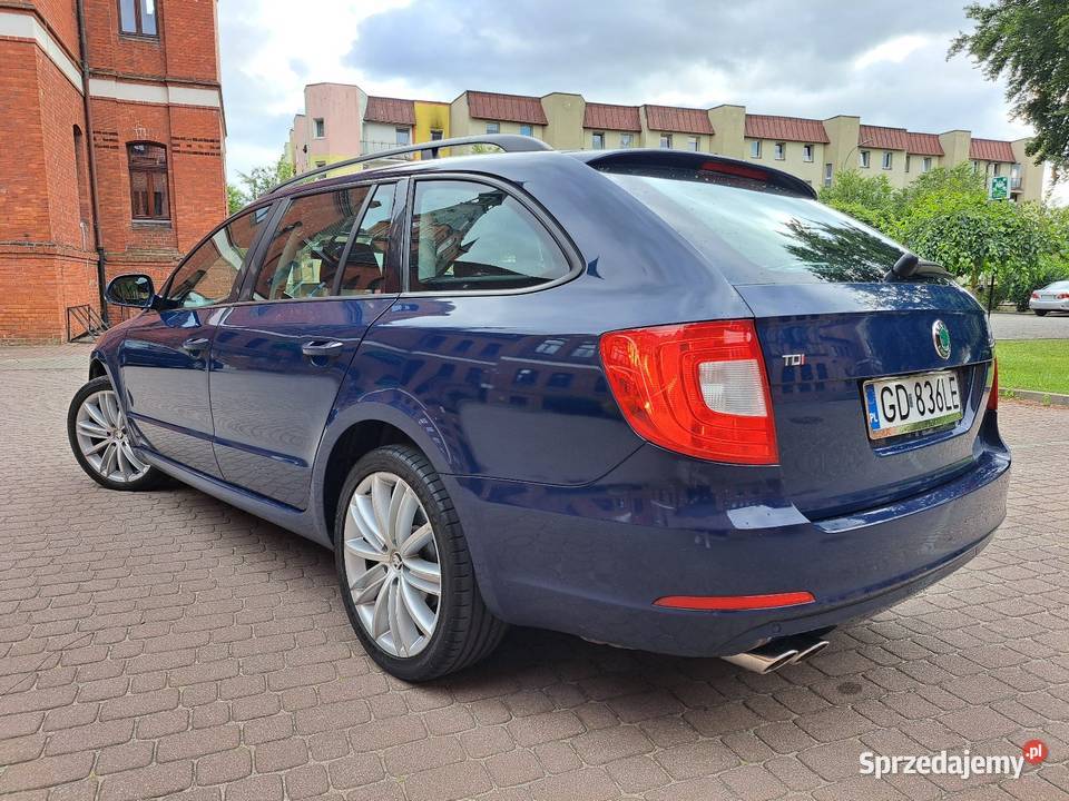 Skoda Superb 2 Polski Salon 2012 Serwis ASO światła do jazdy dziennej Lębork