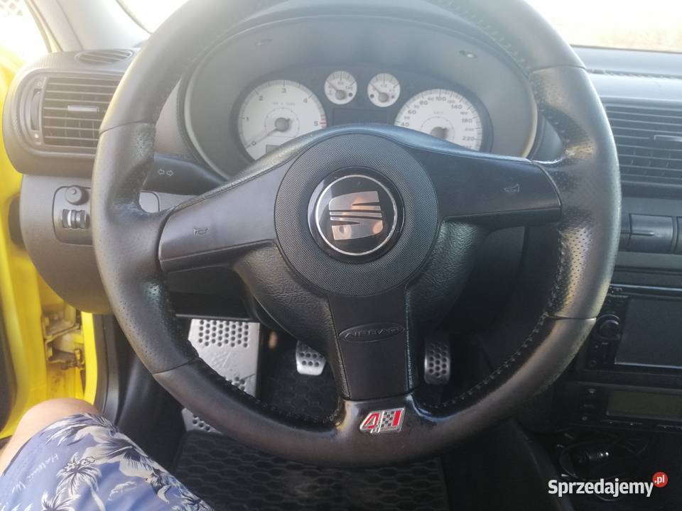 Seat Leon 19 Tdi Arl 4x4 220 żółty małopolskie