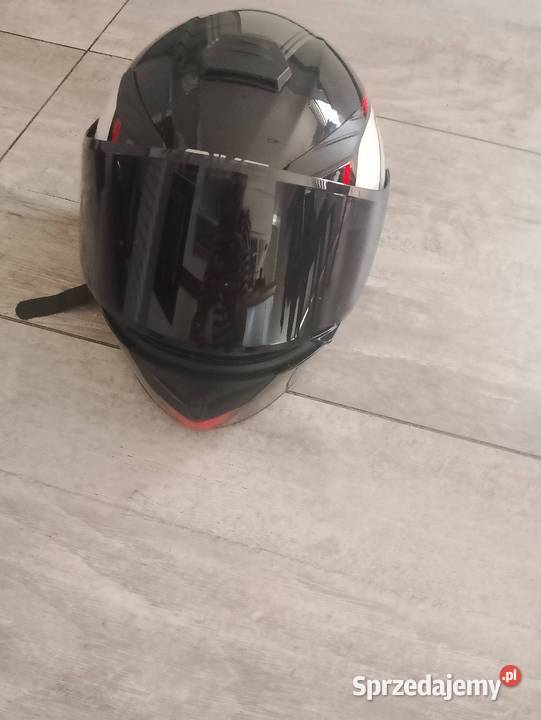 Kask na motor