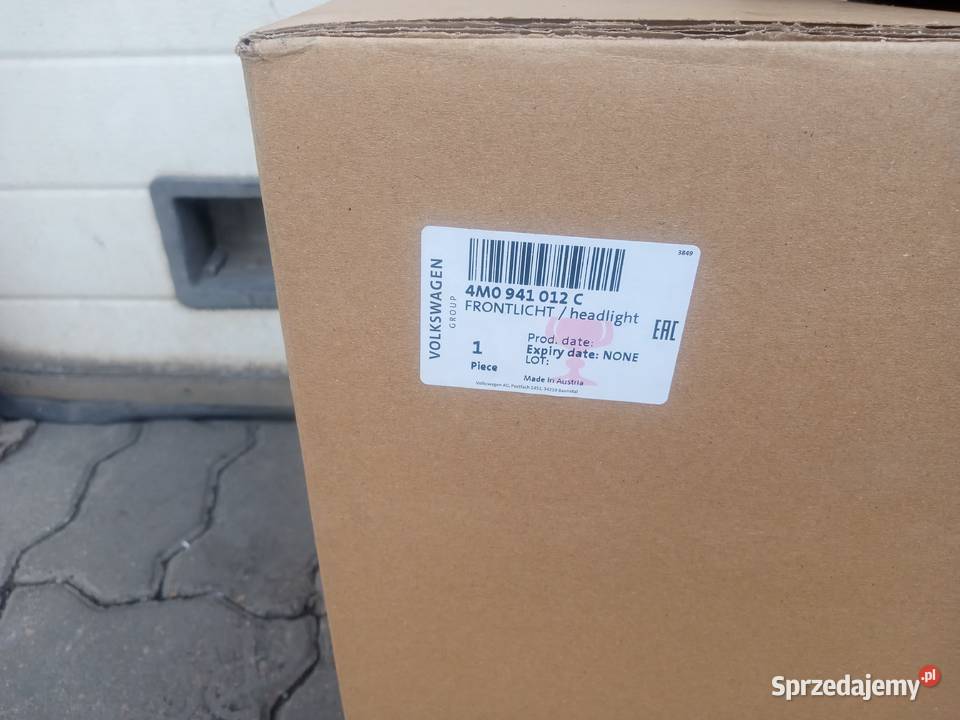 Audi Q7 19r lampy przednie osobowe Lampy przednie Warszawa