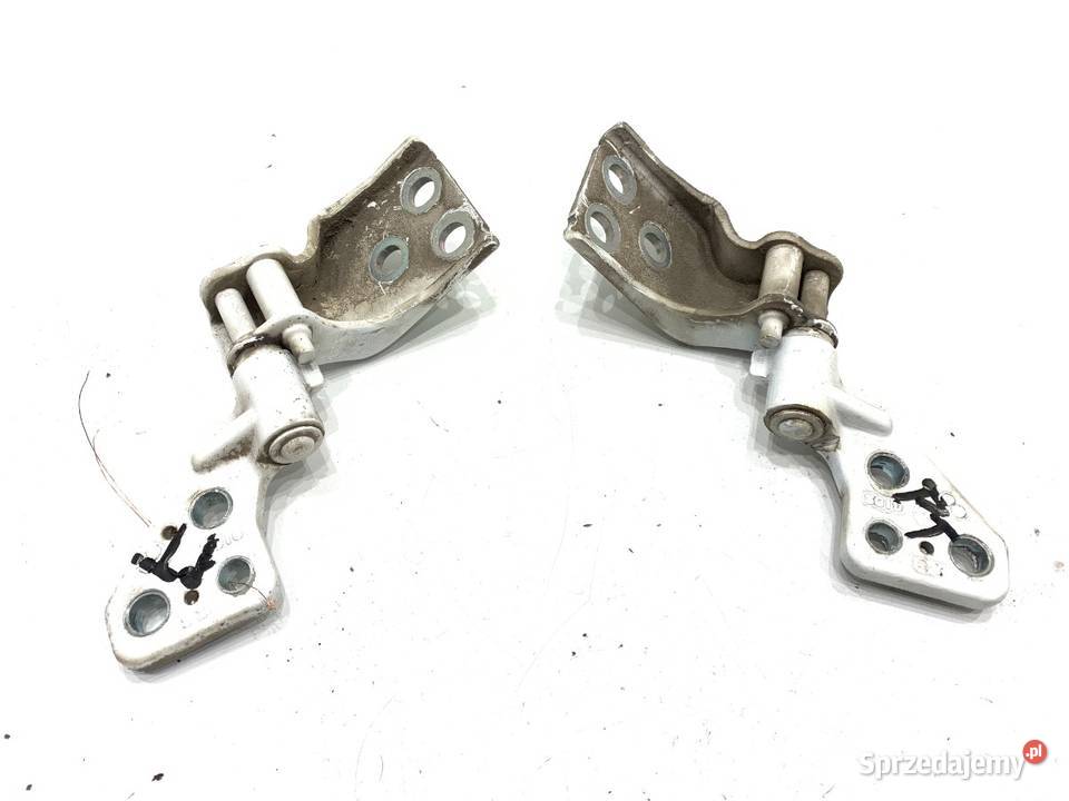 ZAWIAS KLAPY PRAWY TYŁ PEUGEOT PARTNER IV