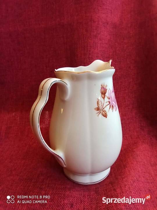 Mlecznik VictoriaImport
Różany dekor na białej