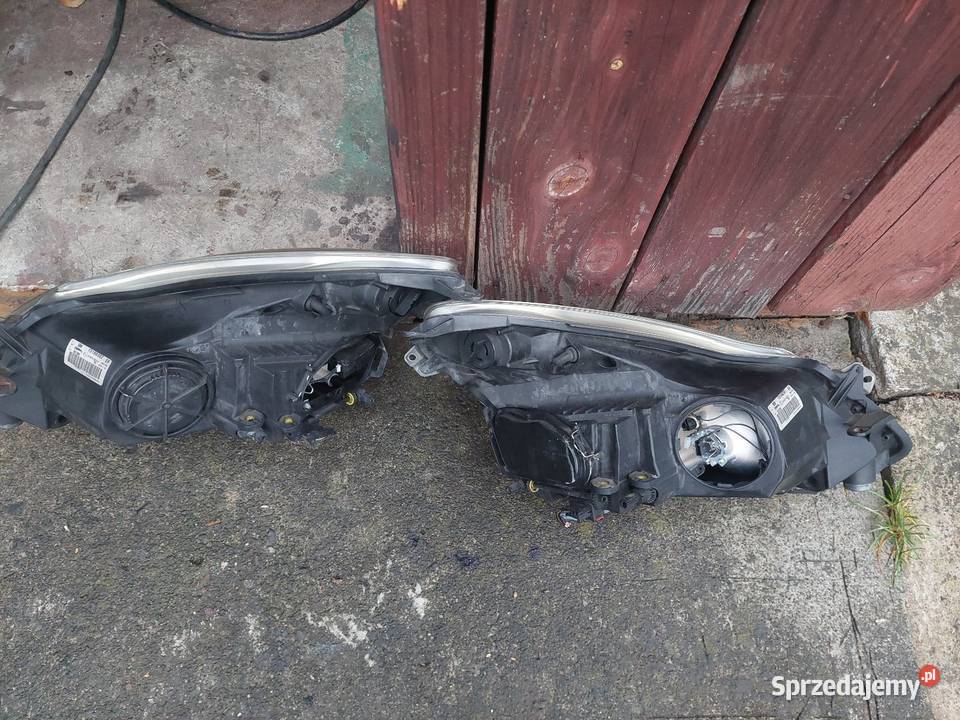 Lampy Przód Opel Corsa D Lewa I Prawa Komplet Sucha Beskidzka