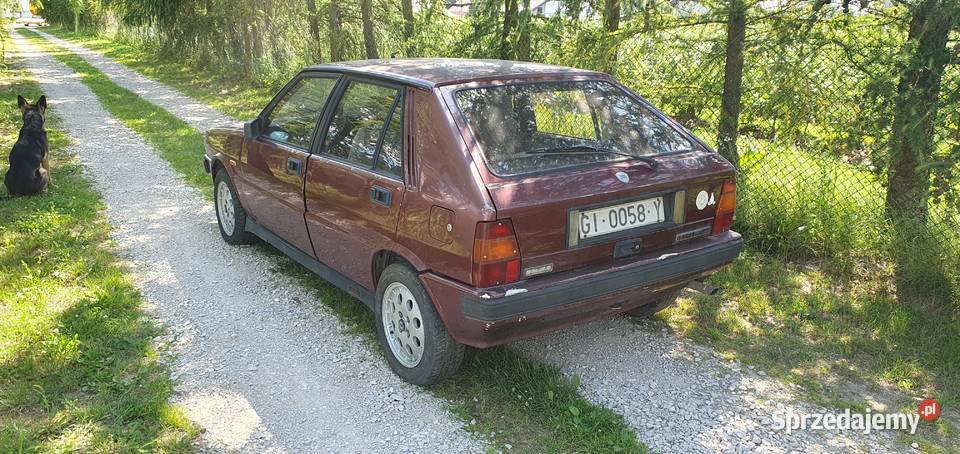 Lancia Delta HF TURBO