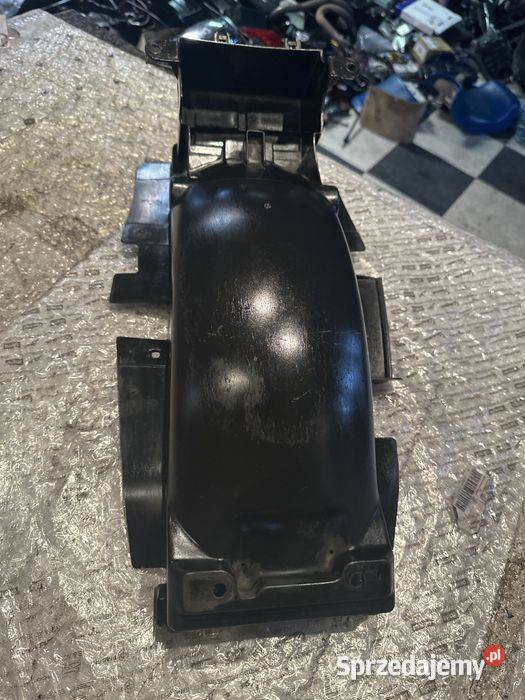 Honda NTV 650 RC33 Nadkole Błotnik Tył Pozostałe Poznań sprzedam
