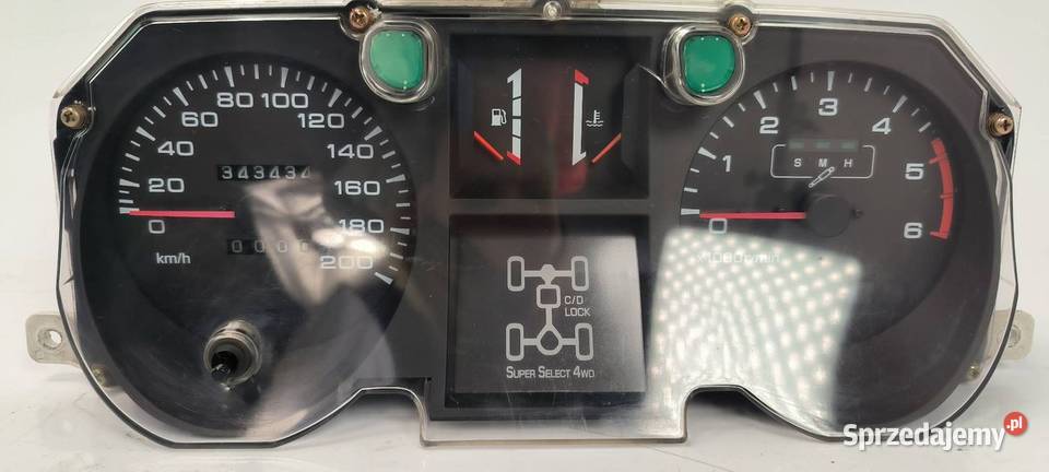 LICZNIK ZEGAR MITSHUBISHI PAJERO MR233354 sprzedam