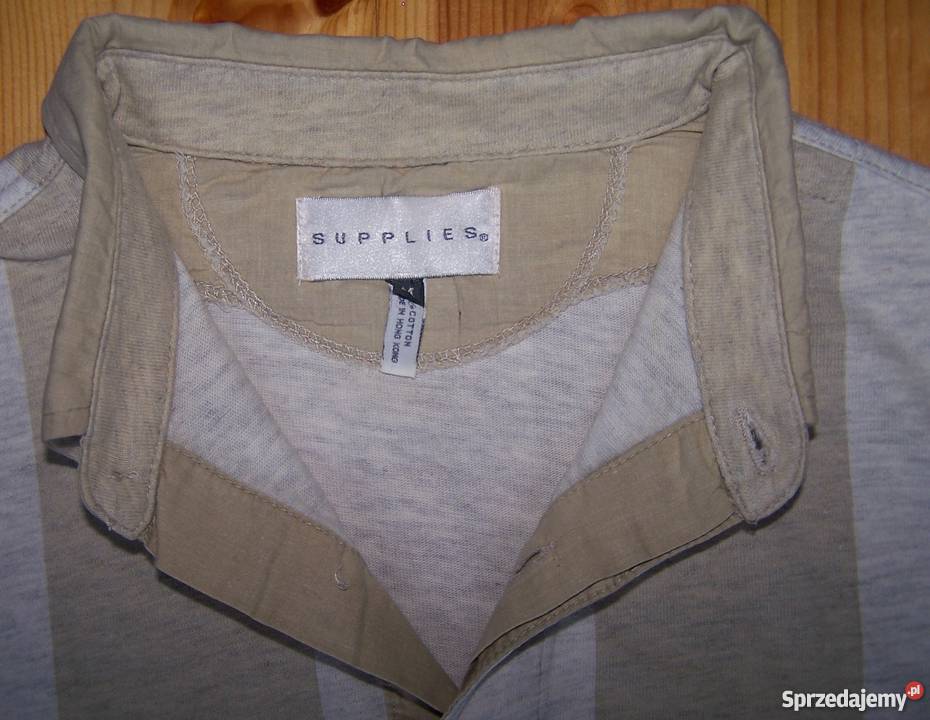Bluzka z kołnierzykiem Supplies z USA sprzedam