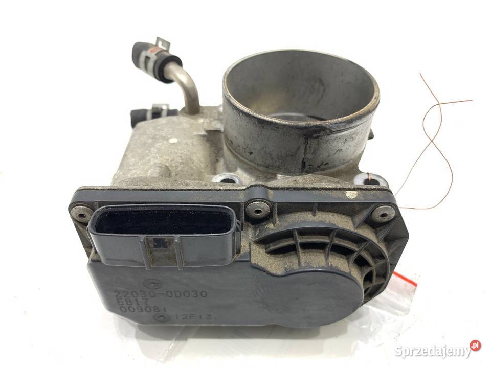 PRZEPUSTNICA TOYOTA COROLLA E12 220300D030 18