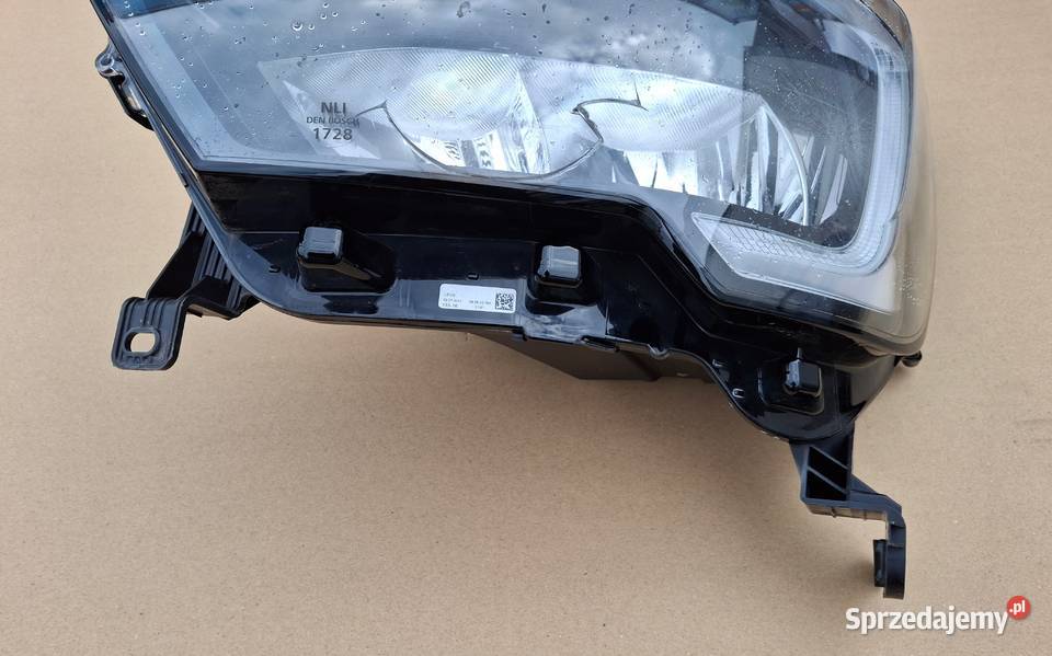 RENAULT MASTER IV 4 REFLEKTOR LEWY LED LAMPA dostawcze Bieleń sprzedam